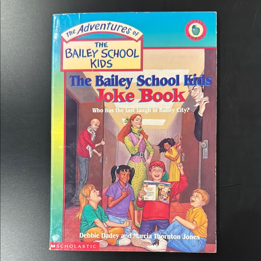 The Adventures of The Bailey School Kids: Joke Book - Scholastic Paperback Novel